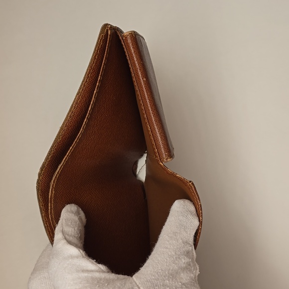 LV MONO BIFOLD WALLET (EDGE WEAR) - Picture 6 of 15